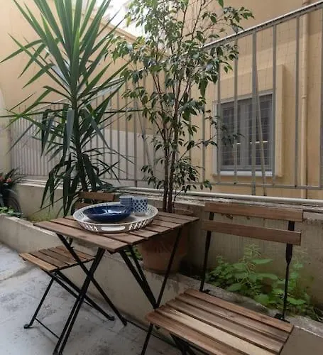 The Kolonaki Nook